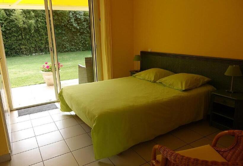 חדר סטנדרט עם טרסה, Locatlantique