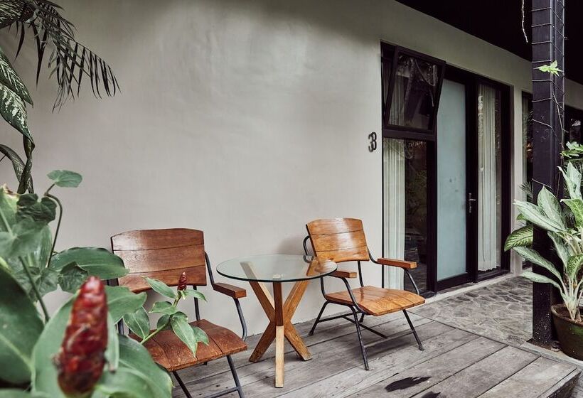 풀장 전망 스위트, Outpost Ubud Penestanan