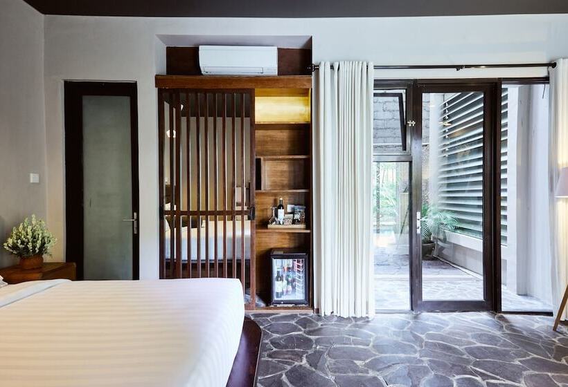 جناح مطلّ علي حمام السباحة, Outpost Ubud Penestanan