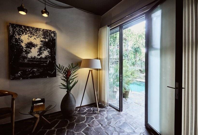 جناح مطلّ علي حمام السباحة, Outpost Ubud Penestanan