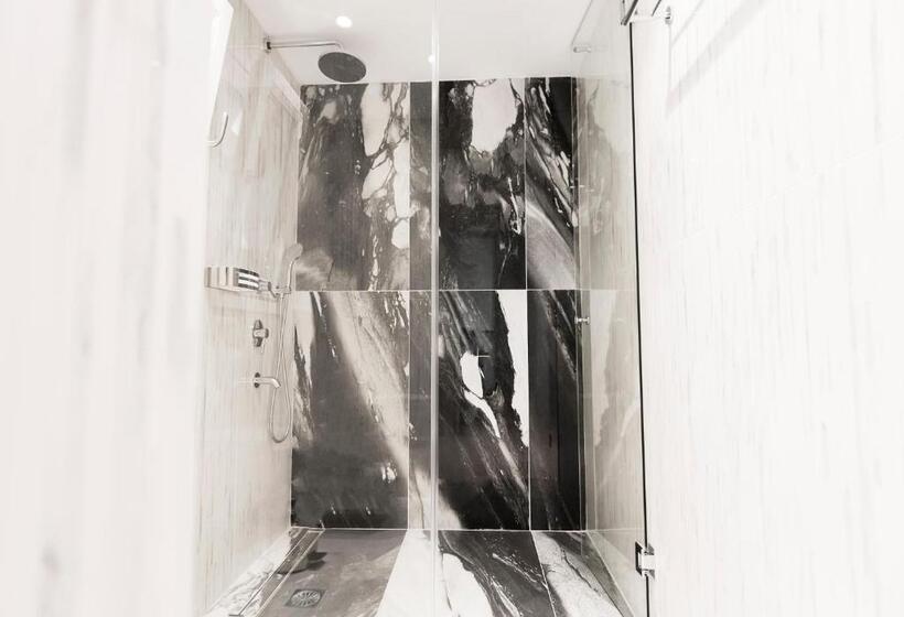 带海景的复工套房, Stelia Mare Boutique