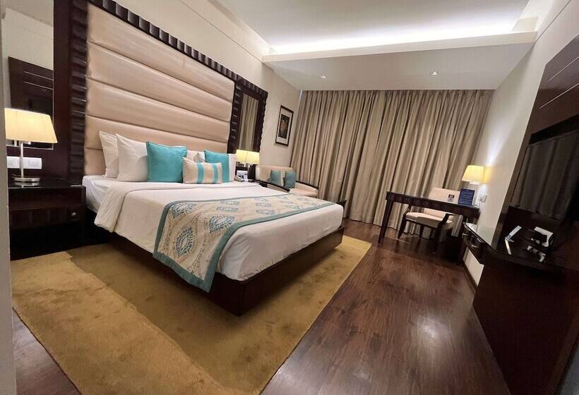 スーペリアールーム, Deventure Sarovar Portico Kapashera, New Delhi