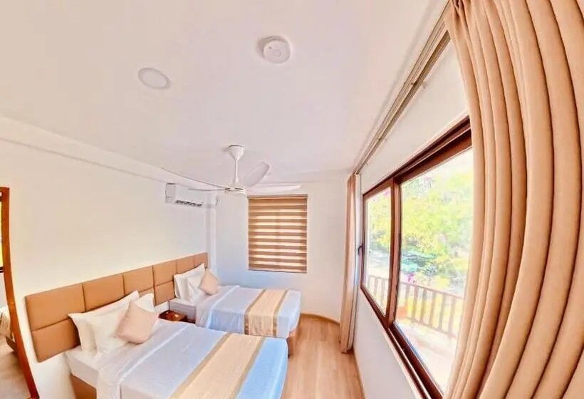 سوئیت 2 خوابه, Cocomo Maldives