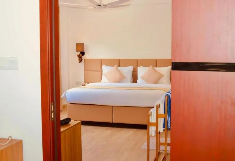 سوئیت 2 خوابه, Cocomo Maldives