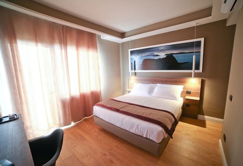 اتاق لوکس با بالکن, 7th Floor Suite