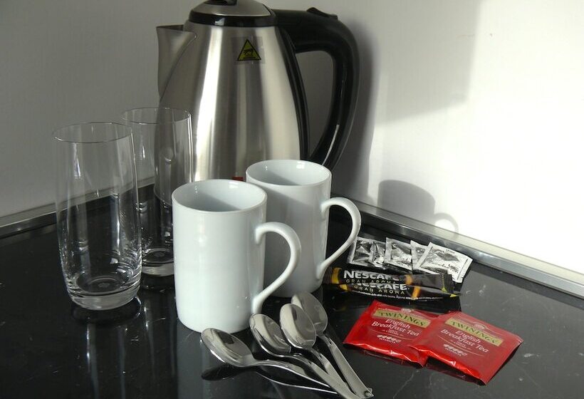 高级大房间, Aiello Rooms