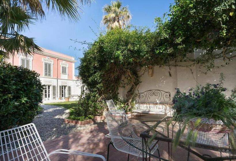 Люкс Вид на Сад, Antica Dimora La Porta Del Sale