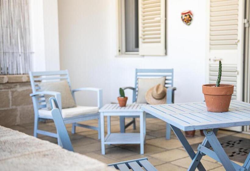 جناح عائلي, Borgo Rosso Terra