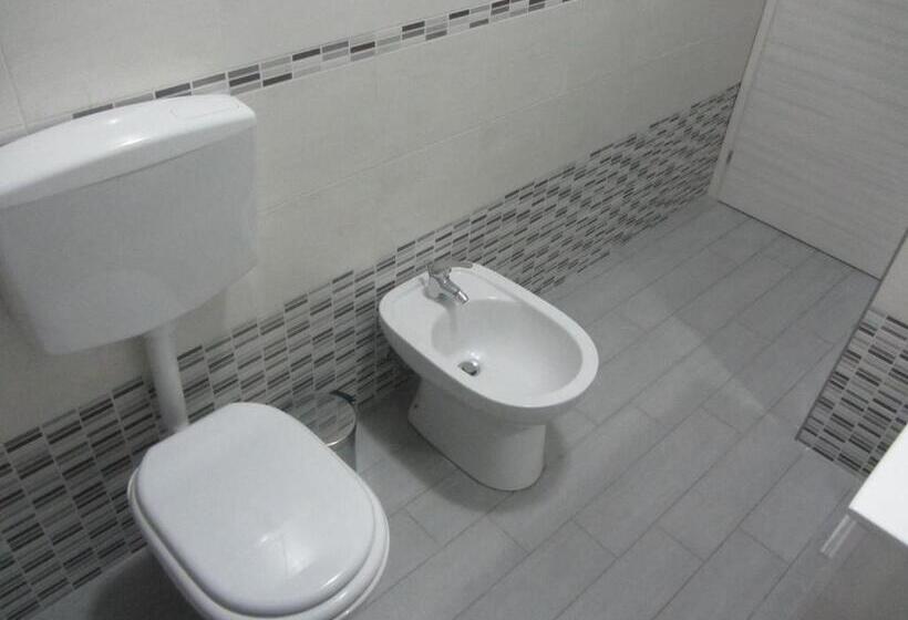 Standard room with outdoor bath, Casa Normanna