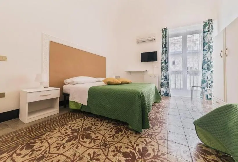スーペリアトリプルルーム, Voilà Rooms Guest House