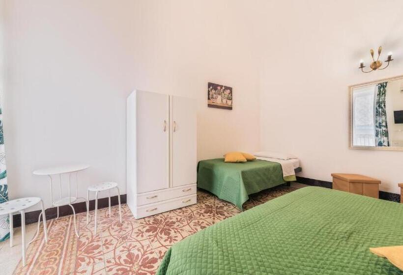 スーペリアトリプルルーム, Voilà Rooms Guest House