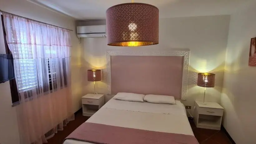 テラス付きスタンダードルーム, Voilà Rooms Guest House