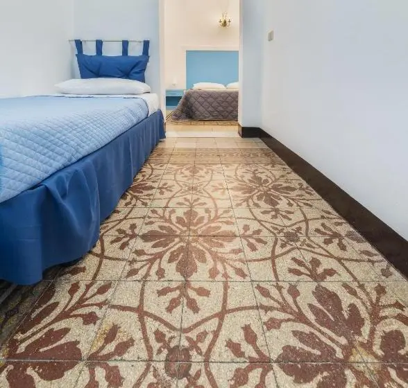 デラックストリプルルーム, Voilà Rooms Guest House