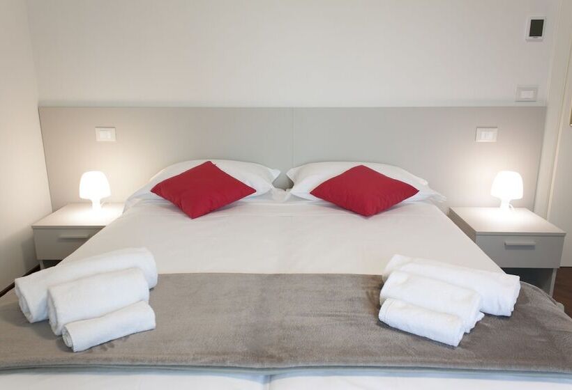 Номер Superior, Garda Relais