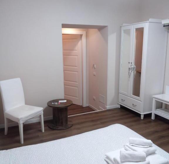 جناح جونيور, Glam Resort Giulia