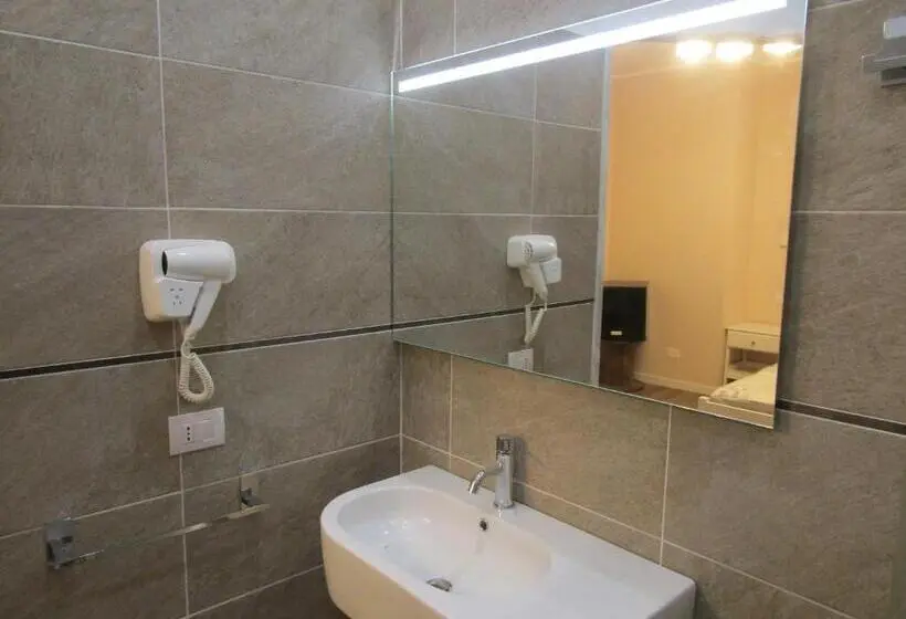 سوییت خانوادگی, Glam Resort Giulia