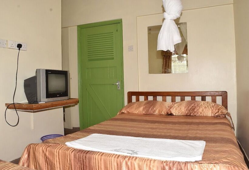 اتاق استاندارد یک نفره, Ibis Hotel Nanyuki