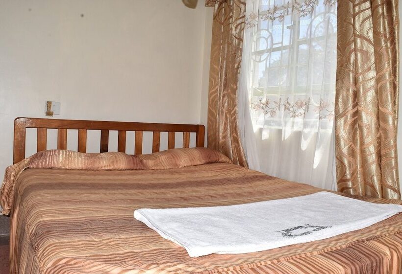 اتاق استاندارد, Ibis Hotel Nanyuki