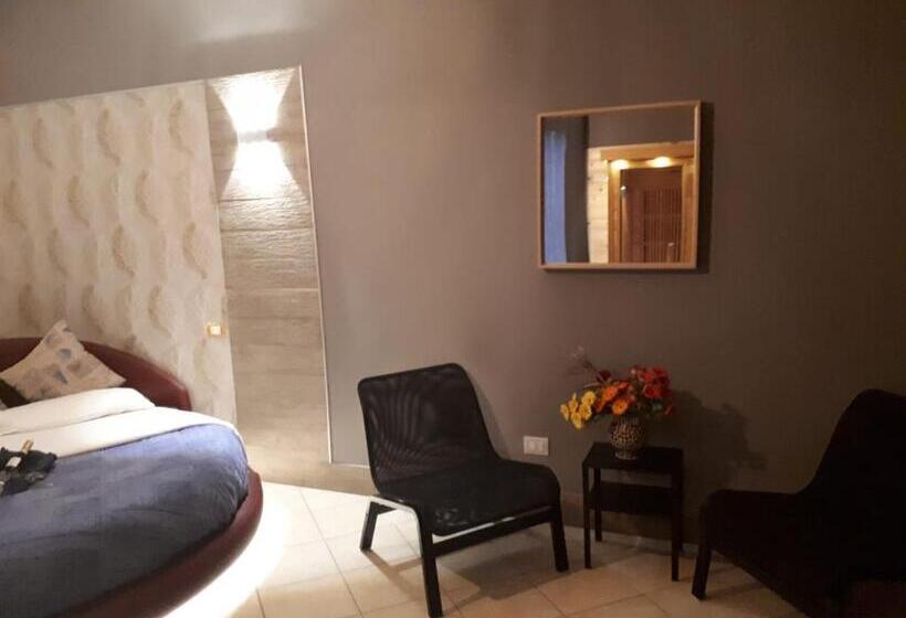 سوییت, Thairè Resort