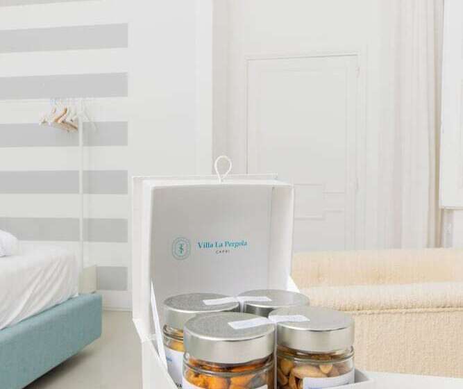 クラシックルーム, Suite Time Capri Villa La Pergola