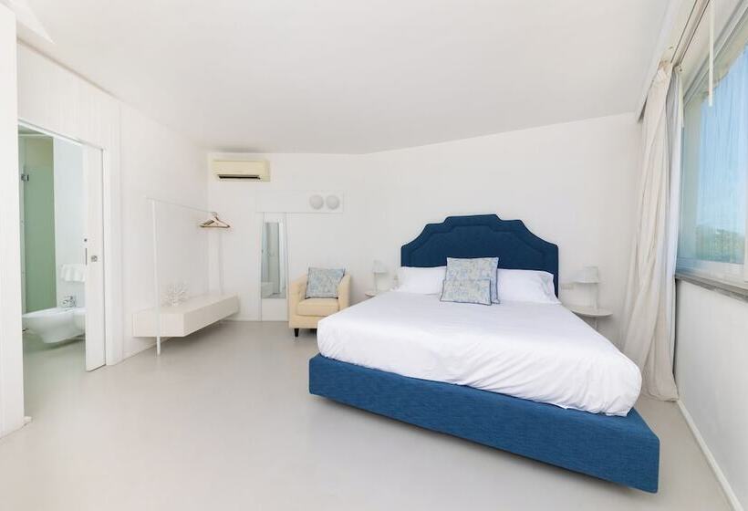 オーシャンビュースーペリアールーム, Suite Time Capri Villa La Pergola