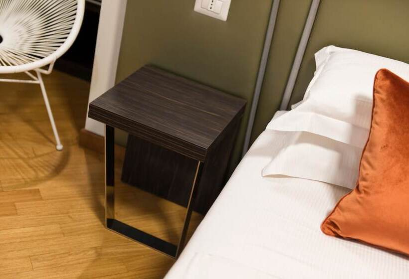 חדר סטנדרט, Vittoriano Suite