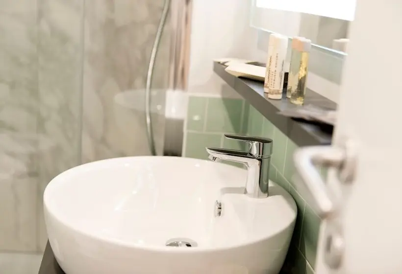 اتاق استاندارد سه نفره, Vittoriano Suite