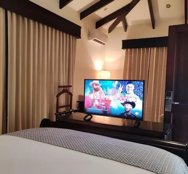 スタンダードバンガロー, Marenaz Oceanfront Resort