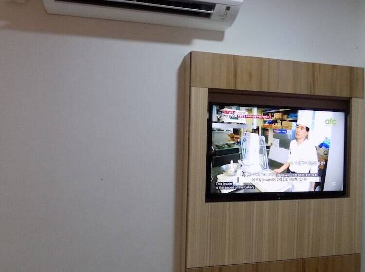 اتاق لوکس, Alaxis