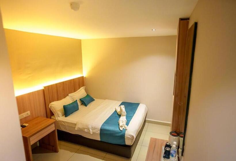 اتاق لوکس با تخت بزرگ, Alaxis