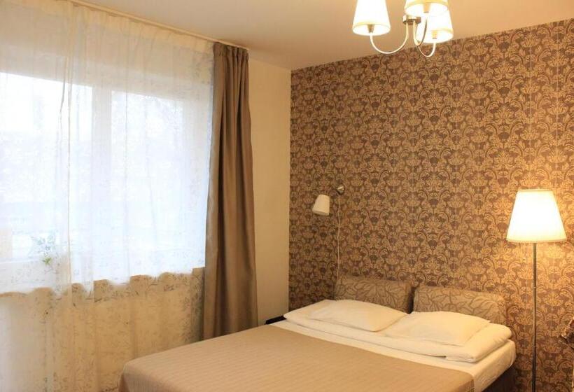 إستديو عائلى, Kolorowa Guest Rooms