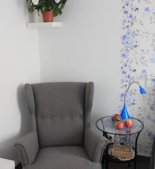 غرفة قياسية, Kolorowa Guest Rooms