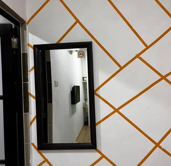 غرفة كومفورت ثلاثية, S8 Boutique