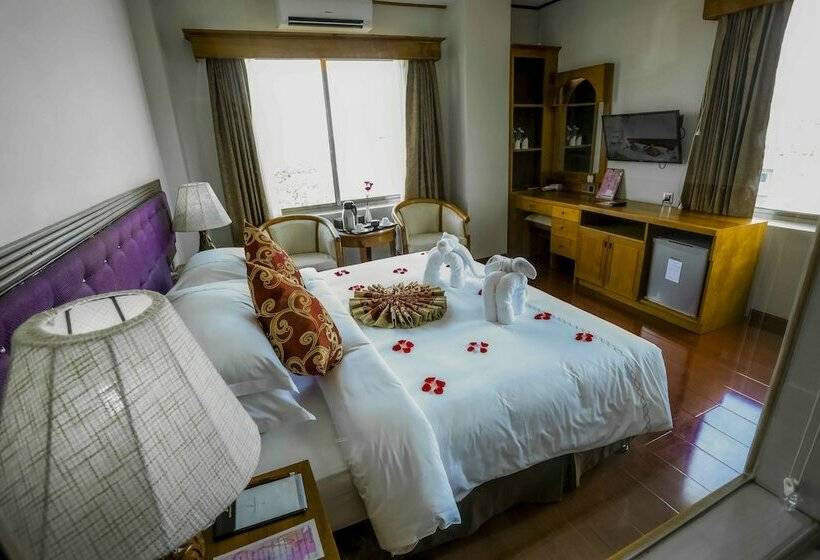 اتاق سوپریور, Sakura Princess