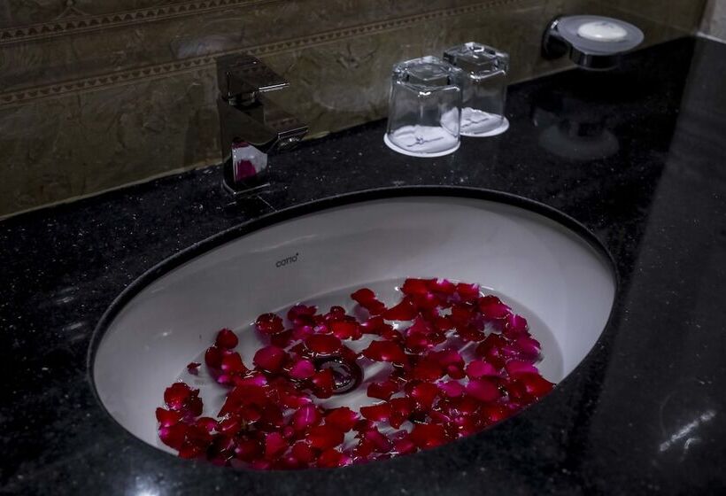 اتاق استاندارد, Sakura Princess