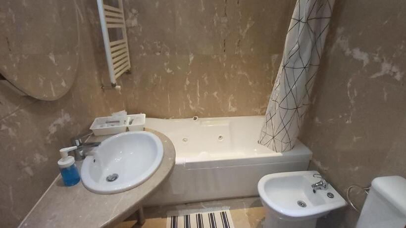 اتاق لوکس با چشمانداز باغ, Suites Foz O Porto