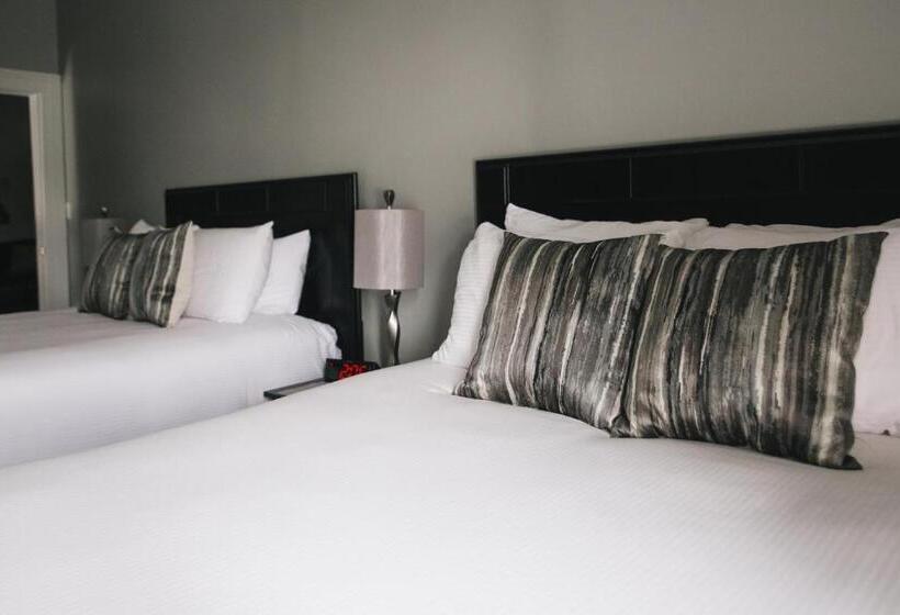 غرفة ديلوكس, The Continental