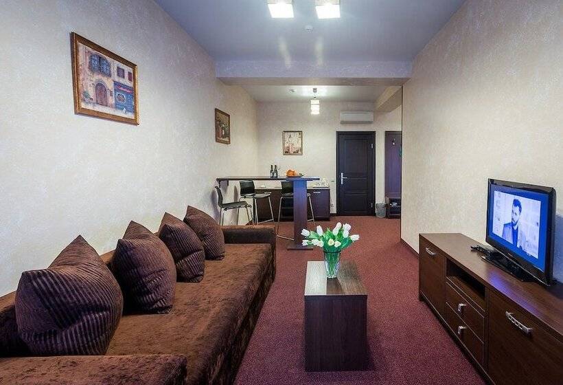 컴포트 스위트, Abris