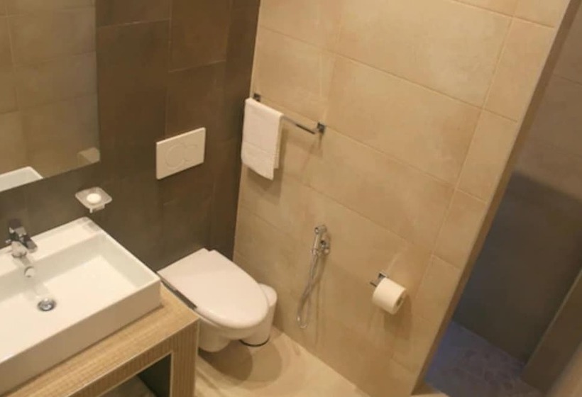 سوییت, International Hotel Dakar