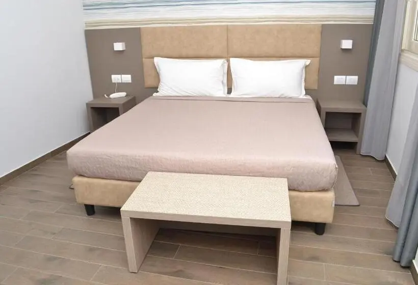 اتاق استاندارد با بالکن, International Hotel Dakar