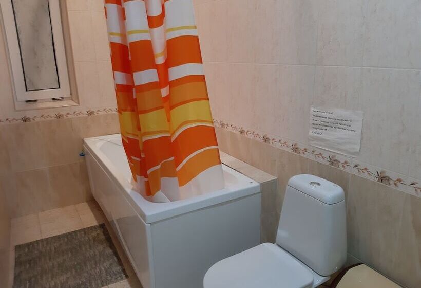 اتاق استاندارد, Na Polyane