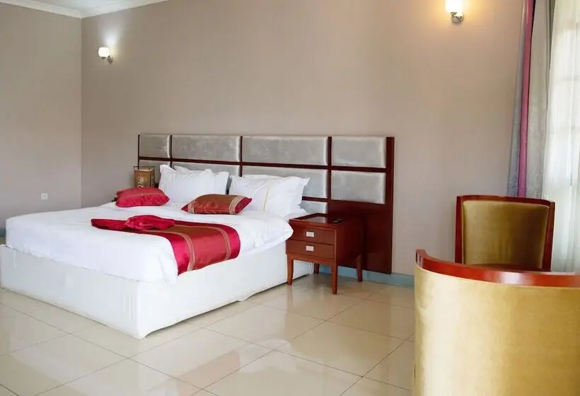 Suite, Orient Park