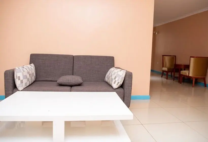Executive Suite, Orient Park