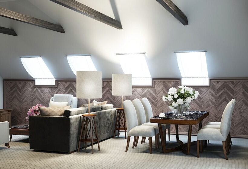 Апартаменты Deluxe 1 Спальня, Royal