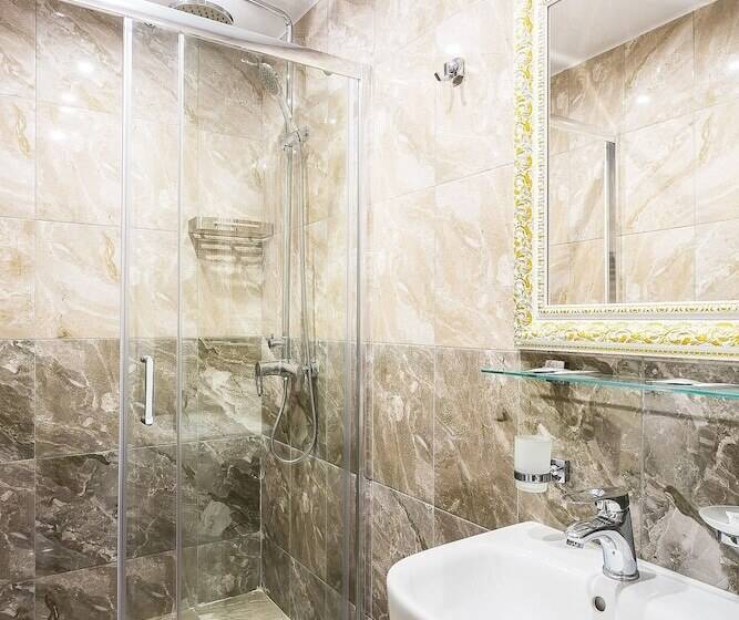 スタンダードルーム, San Remo