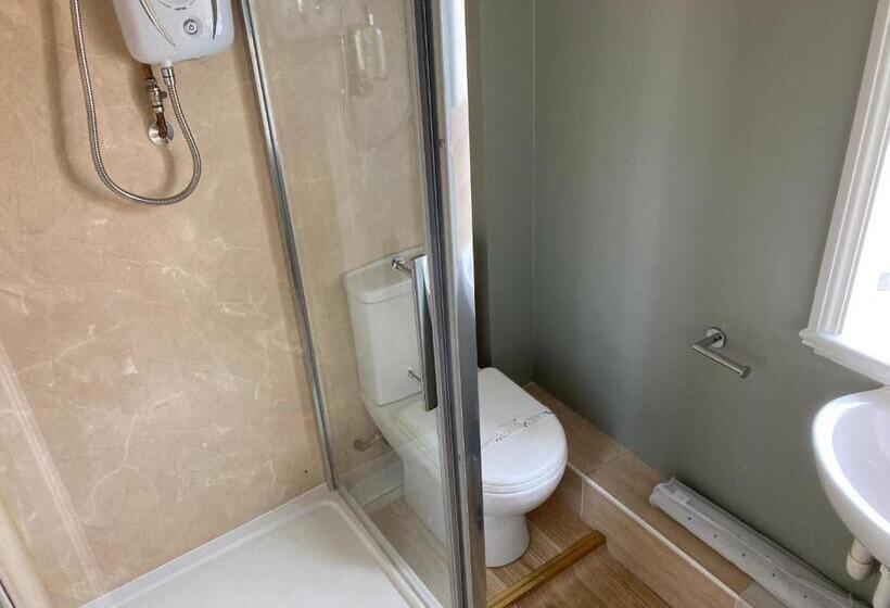 スタンダードルーム, The Market House