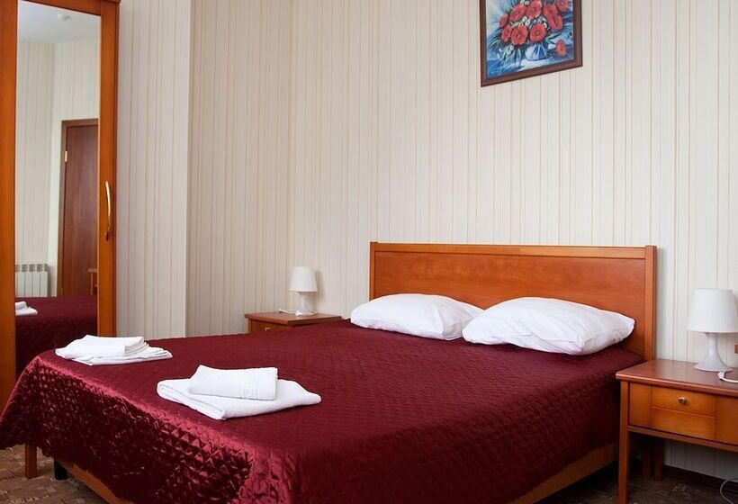 Семейный Номер, Utomlyonnye Solntsem