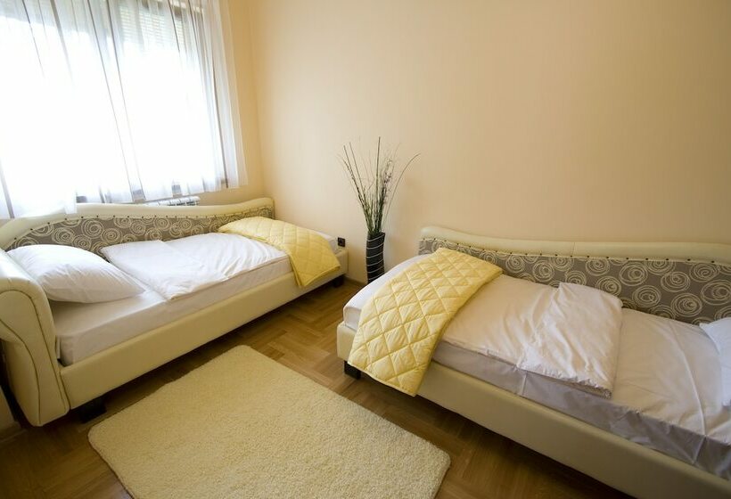 آپارتمان لوکس 2 خوابه, Vila Barović And Spa