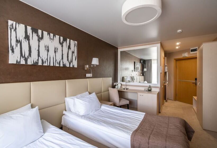 اتاق استاندارد, Ya