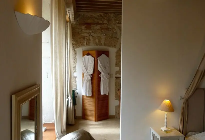 スーペリアールーム, Domaine Du Manoir